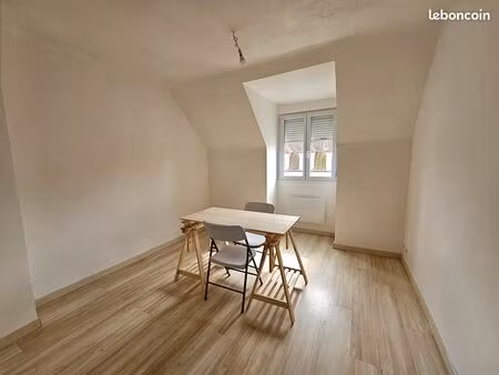 studio 1 pièce 24 m²