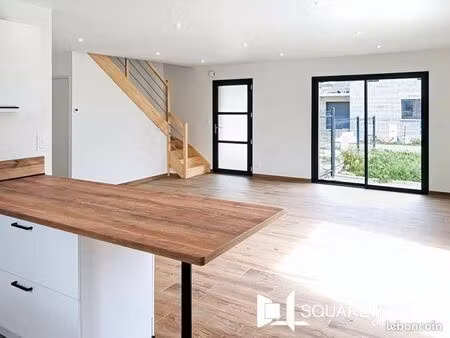 maison 6 pièces 97 m²