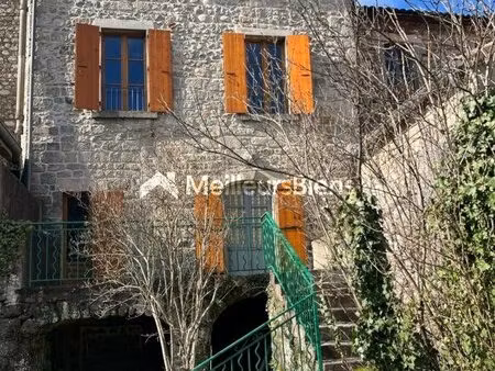 sud ardèche les vans : maison de caractère avec dépendance   terrain 1113 m2