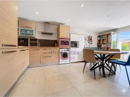 maison mitoyenne 2 chambres 45 m² 274 000