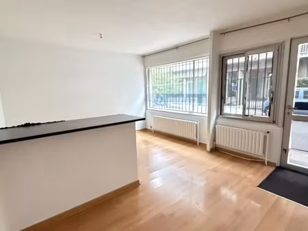 location appartement 1 pièce 27 m² à grenoble (38100)