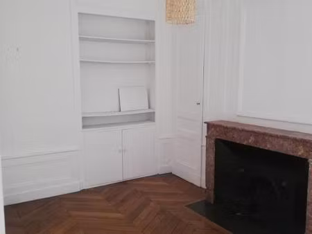 a louer - appartement t4 de 115.88 m²