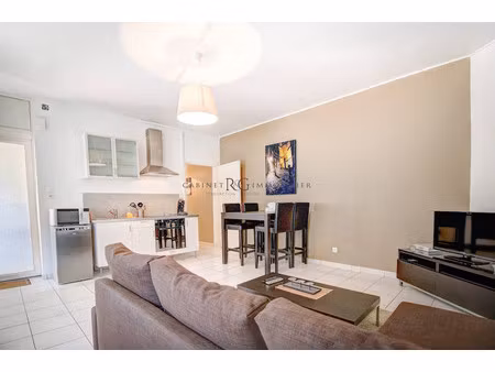 metz sablon : f2 meublé