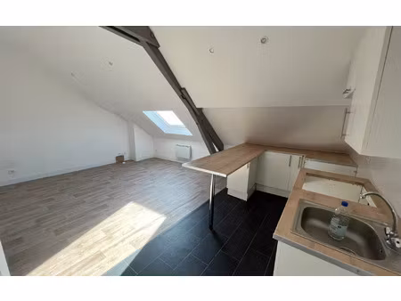 location appartement  38 m² t-2 à montereau-fault-yonne  680 €