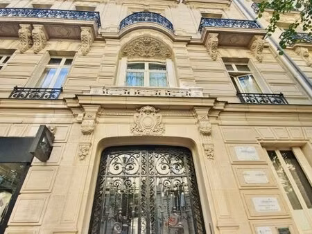 avenue victor hugo - paris 16ème