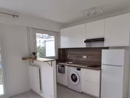 studio / 27m² / maisons-alfort alfortville (rer d)