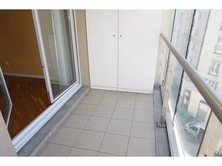 f2 - 17 rue paul verlaine villeurbanne