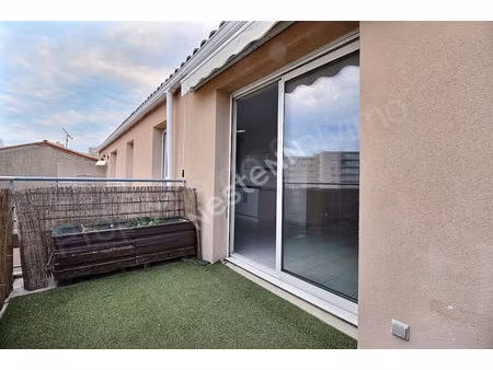 appartement t3 sur le secteur de vitrolles avec terrasse  place de parking et grand garage