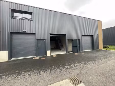 vente local d'activités 57 m²