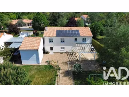 maison à liniers (86800)