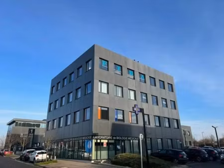 location bureaux 59 m²