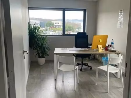 location bureaux 19 m²