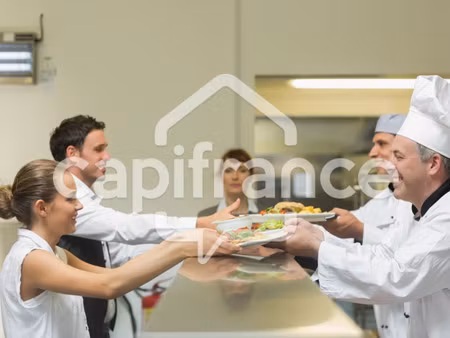 local professionnel à louer bordeaux 10 pièce(s) 261m2 2 500€/mois ht/hc