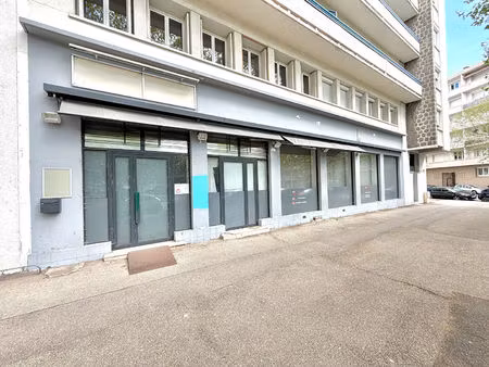 a vendre plateau pour local à usage professionnel place foch à saint-etienne