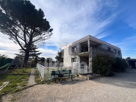 superbe maison 8 pièces avec vue  garage et appartement indé