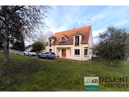 villiers sur morin  maison individuelle 5 chambres au calme