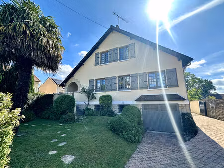 maison de standing avec piscine centre ville de taverny