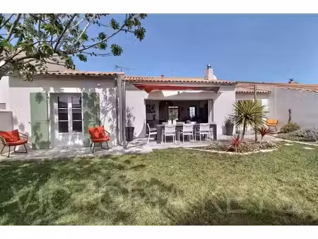 villa à vendre avec piscine - ars en ré