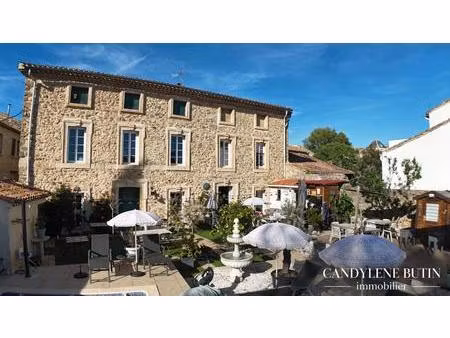 élégante maison de maitre en pierre de 320m2 avec piscine