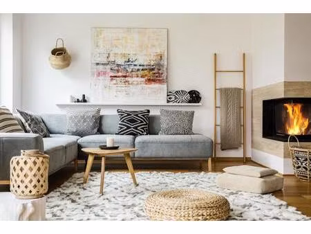 *charmant 2 pièces avec loggia face à la marina*