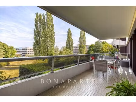 ferney-voltaire - t4+ avec terrasse et jardin