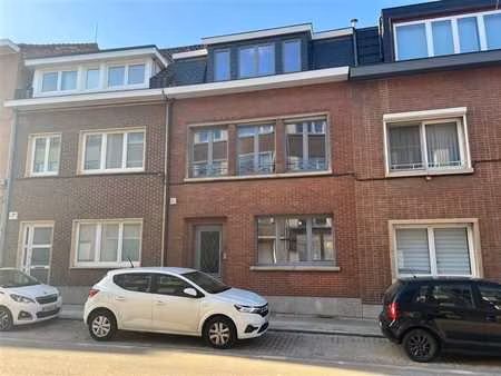 tomberg - maison 4 chambres avec jardin