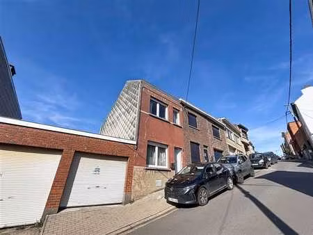 maison 2ch / jardin / garage