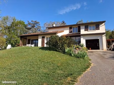 maison 5 pièces 135 m2