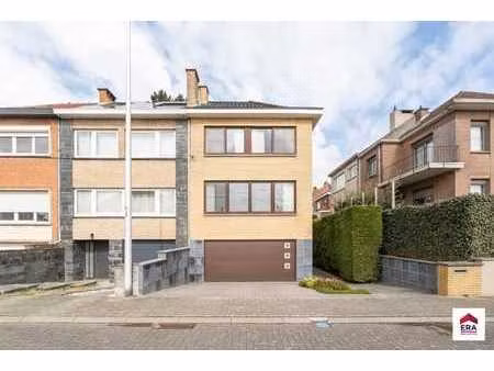 maison bel-étage avec 3 chambres et jardin à spl!