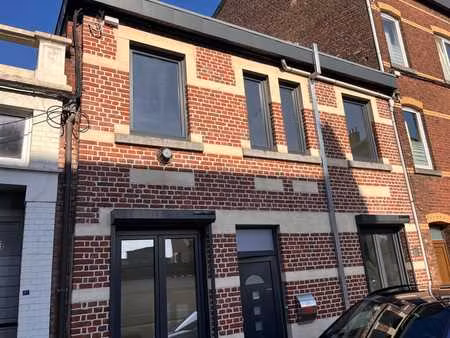 maison 2 ch à louer à verviers  97m²