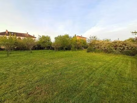 terrain constructible viabilisé à vendre