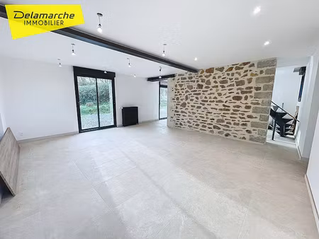 location maison 6 pièces 173.43 m² à gavray (50450)  1 190 €