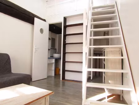 location meublée maison 2 pièces 35.63 m² à pomérols (34810)  430 €