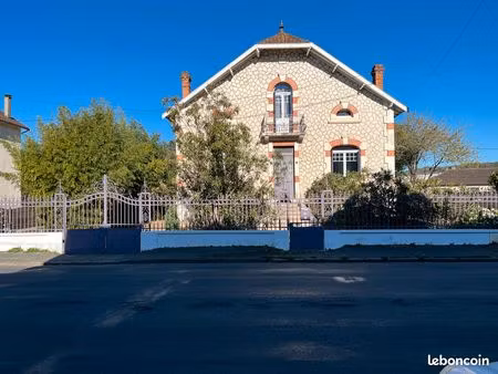 charmante maison de ville