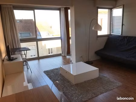 t1 lumineux au calme centre ville de bordeaux