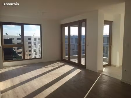appartement 3 pièces 69 m²