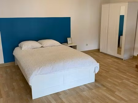 2 pièces maison de ville