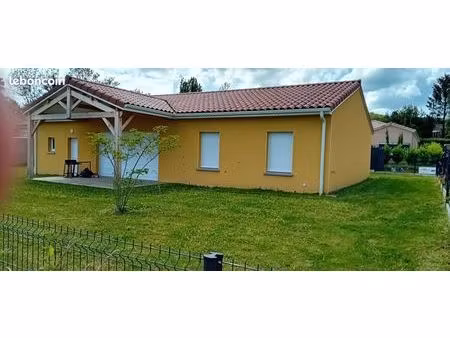 location maison 95m2 aze (71260) 1250