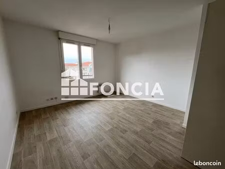 appartement 21.45m² à louer 584 - elancourt 78990