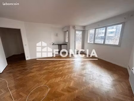appartement 2 pièces 45.07m² à louer 1140 - meudon 92190