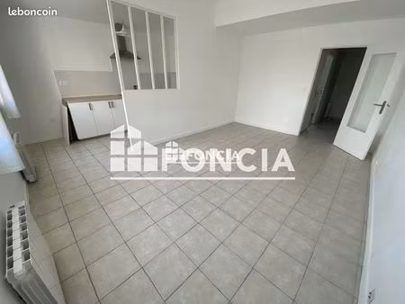 appartement 2 pièces 46.59m² à louer 880 - montigny le bretonneux 78180