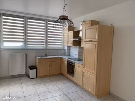 à louer beau t2 proche gare sarreguemines