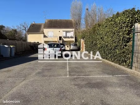 stationnement à louer 50 - plaisir 78370