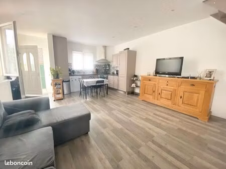 location - maison 4 pièces - 110 m²