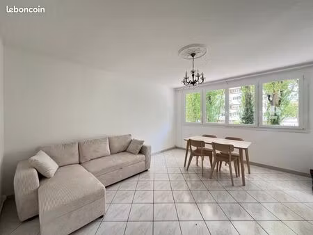 appartement 4 pièces 70 m²