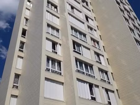 appartement 4 pièces 92 m²