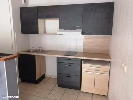 t2 non meublé plein sud avec piscine ds quartier résidentiel très tranquille (nord hôpital