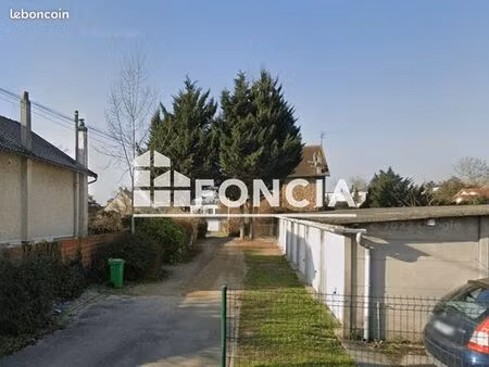 stationnement 12m² à louer 97 - conflans sainte honorine 78700