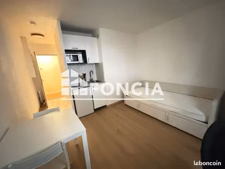 appartement meublé 19.56m² à louer 780 - issy-les-moulineaux 92130