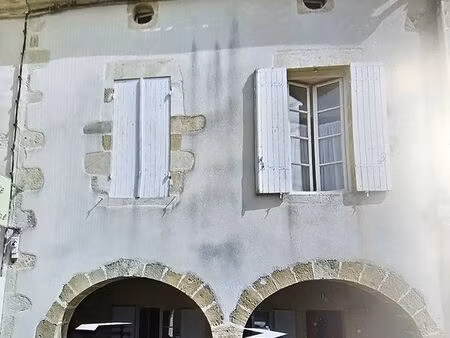 jolie t3 lumineux de 70m² proche langon